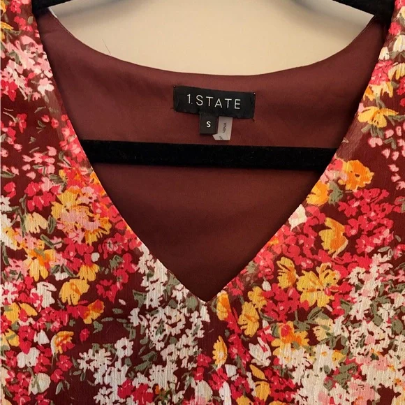 1. State Women's Multicolor Floral Blouse - Picture 4 of 5